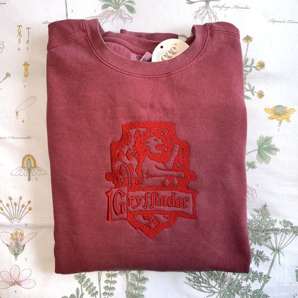 Brand New Harry Potter House Crewneck - Gryffindor and Ravenclaw - Picture 2 of 5